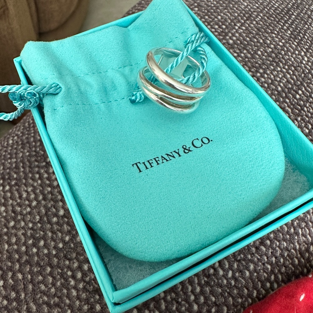 Tiffany & Co. Elsa Peretti Sterling Silver Zig Zag Ring - Unisex Wear